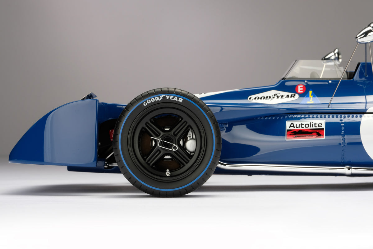 Tyrrell 003 - Sir Jackie Stewart at 1:8 scale by Amalgam Collection