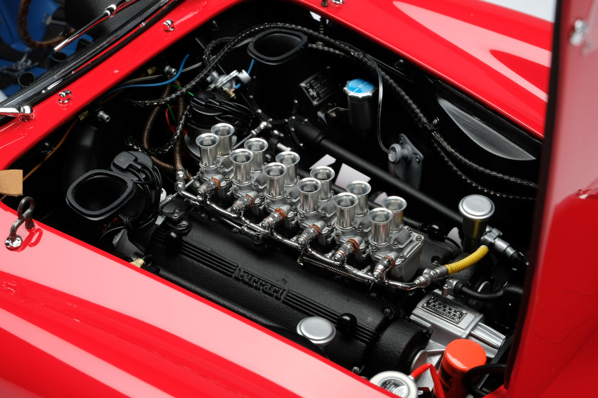 Ferrari 250 GTO - Road Specification (1962) - 1:8 scale
