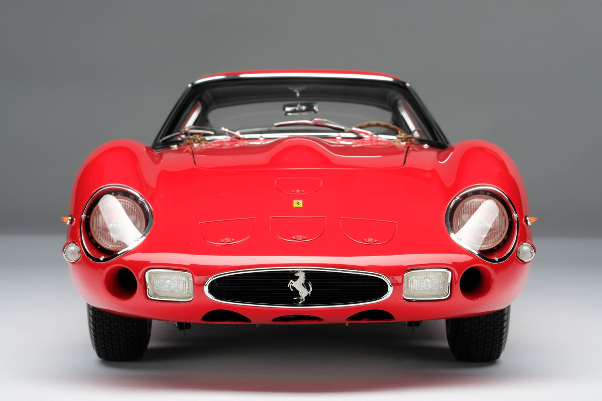 Ferrari 250 GTO - Road Specification (1962) - 1:8 scale