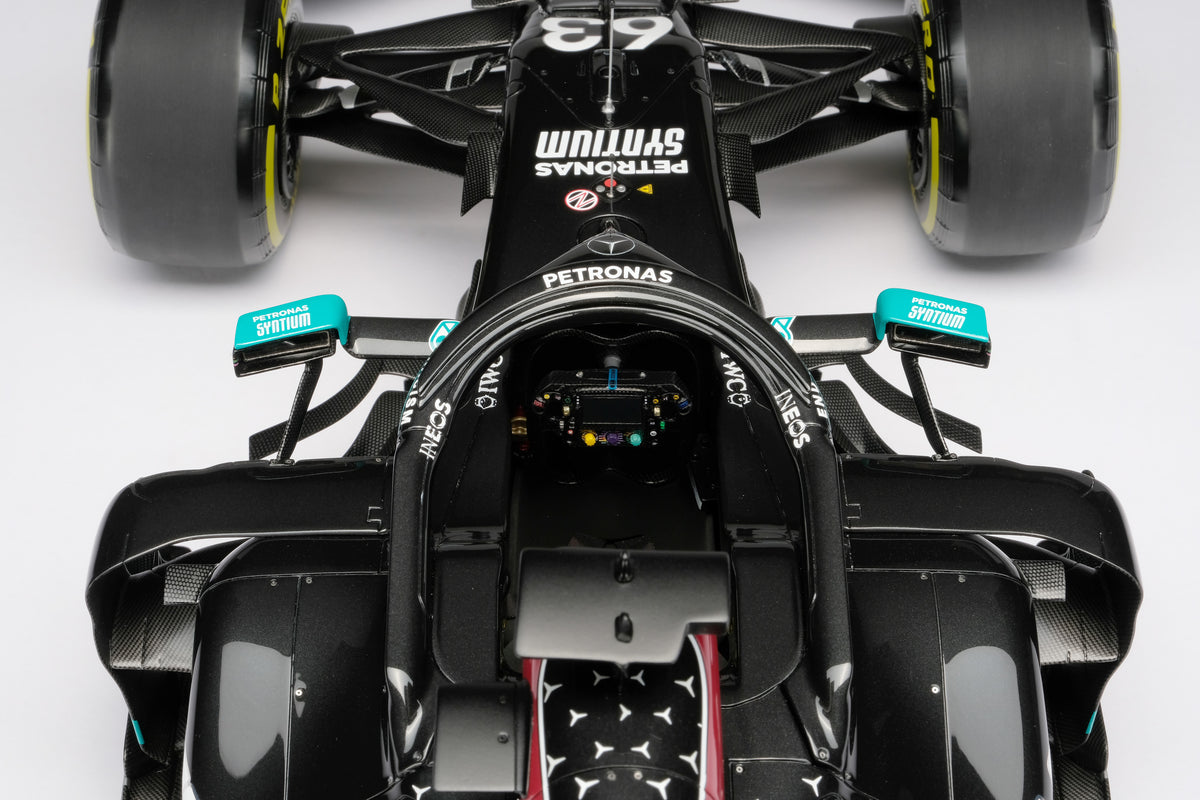 Mercedes-AMG F1 W11 EQ Performance - 2020 Sakhir Grand Prix - George Russell