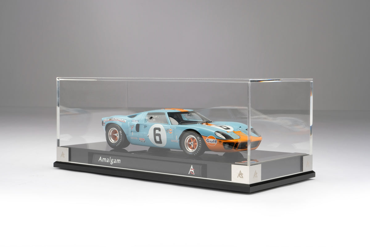 Ford GT40 at 1:18 scale