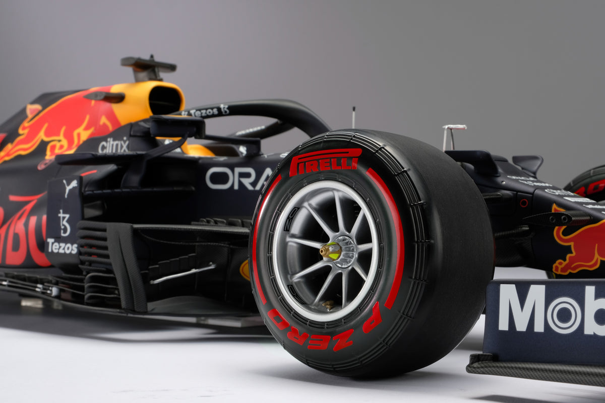 Red Bull Racing Honda RB16B - 2021 Abu Dhabi Grand Prix - Max Verstappen