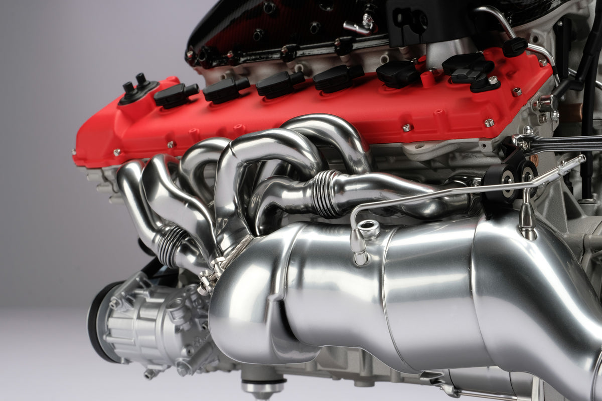 Ferrari Daytona SP3 Engine and Gearbox replica model at 1:4 scale by Amalgam Collection