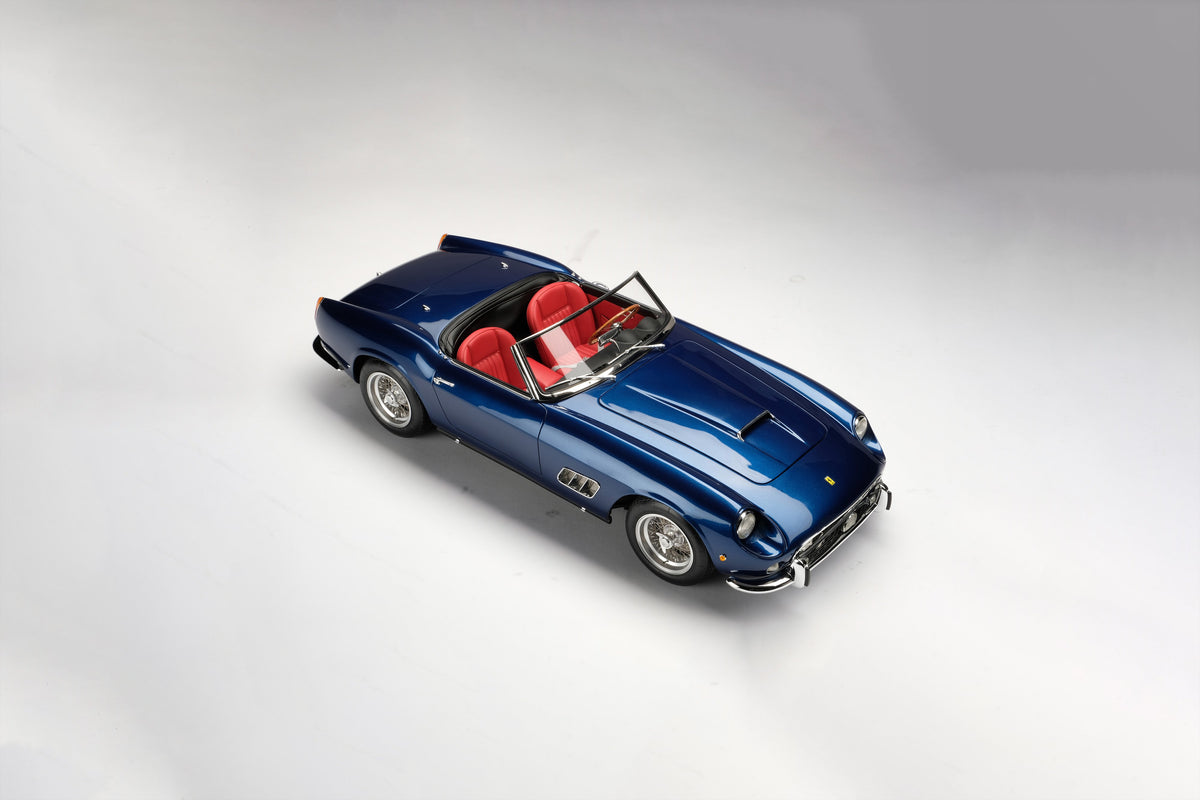 Ferrari 250 GT California Spyder SWB (1960) - Blue - 1:8 scale