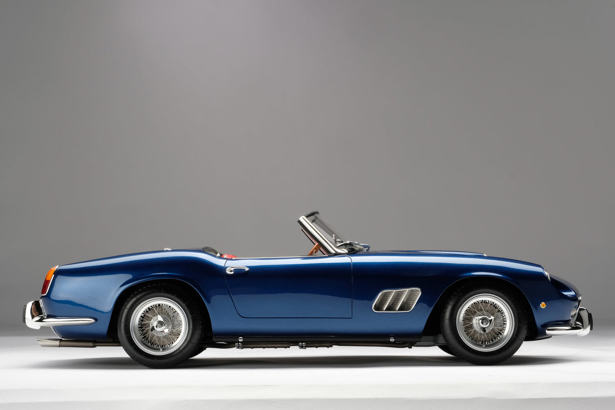 Ferrari 250 GT California Spyder SWB (1960) - Limited Edition in Blue