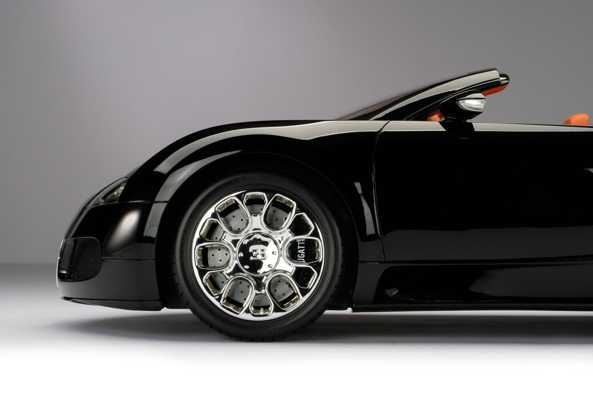Bugatti Veyron Grand Sport (2009) - Limited Edition in Black