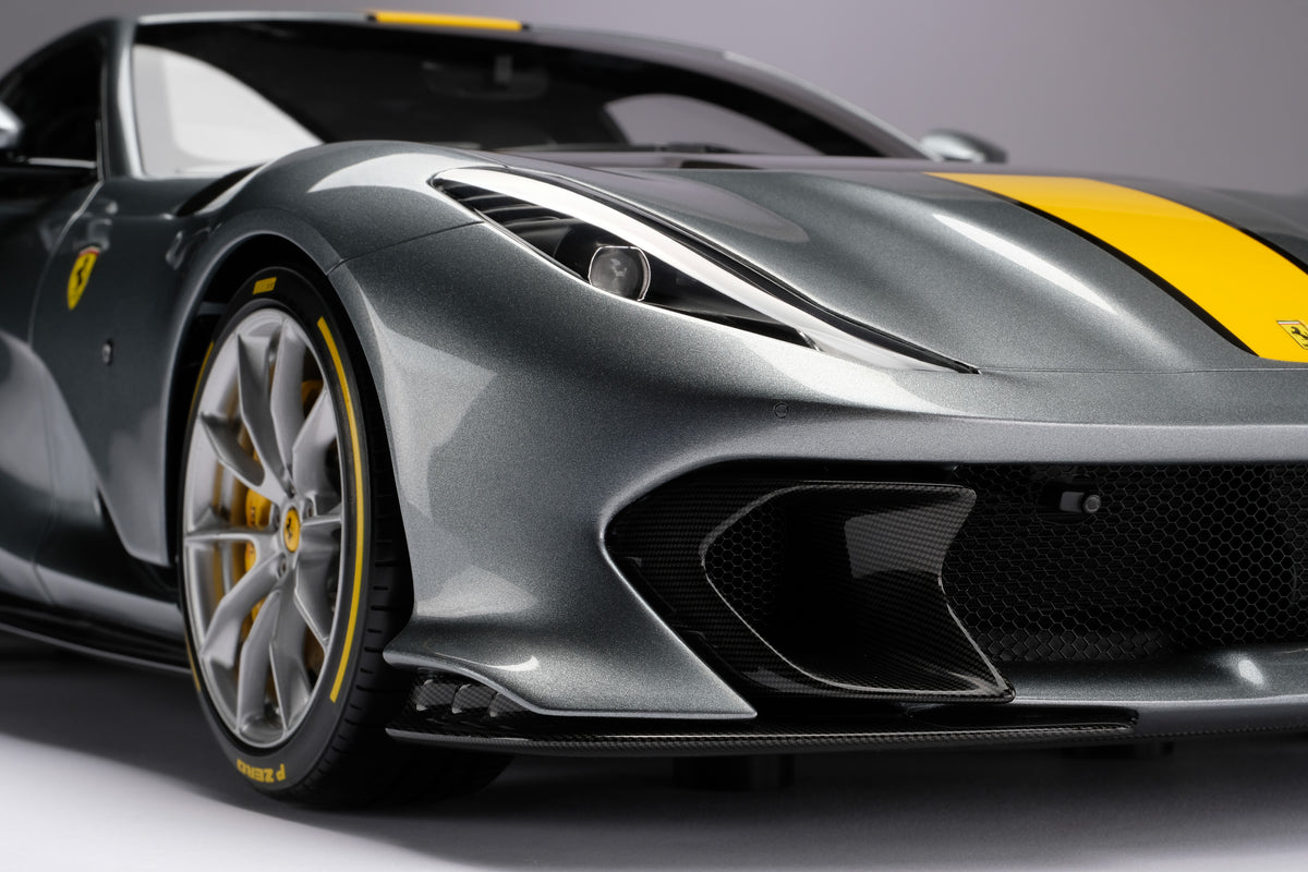 Ferrari 812 Competizione - Limited Edition model at 1:8 scale