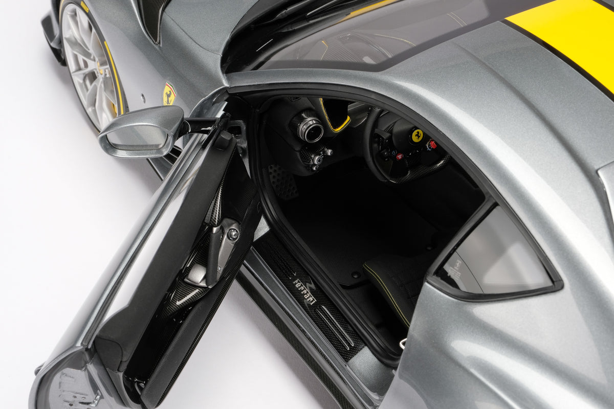 Ferrari 812 Competizione - Limited Edition model at 1:8 scale