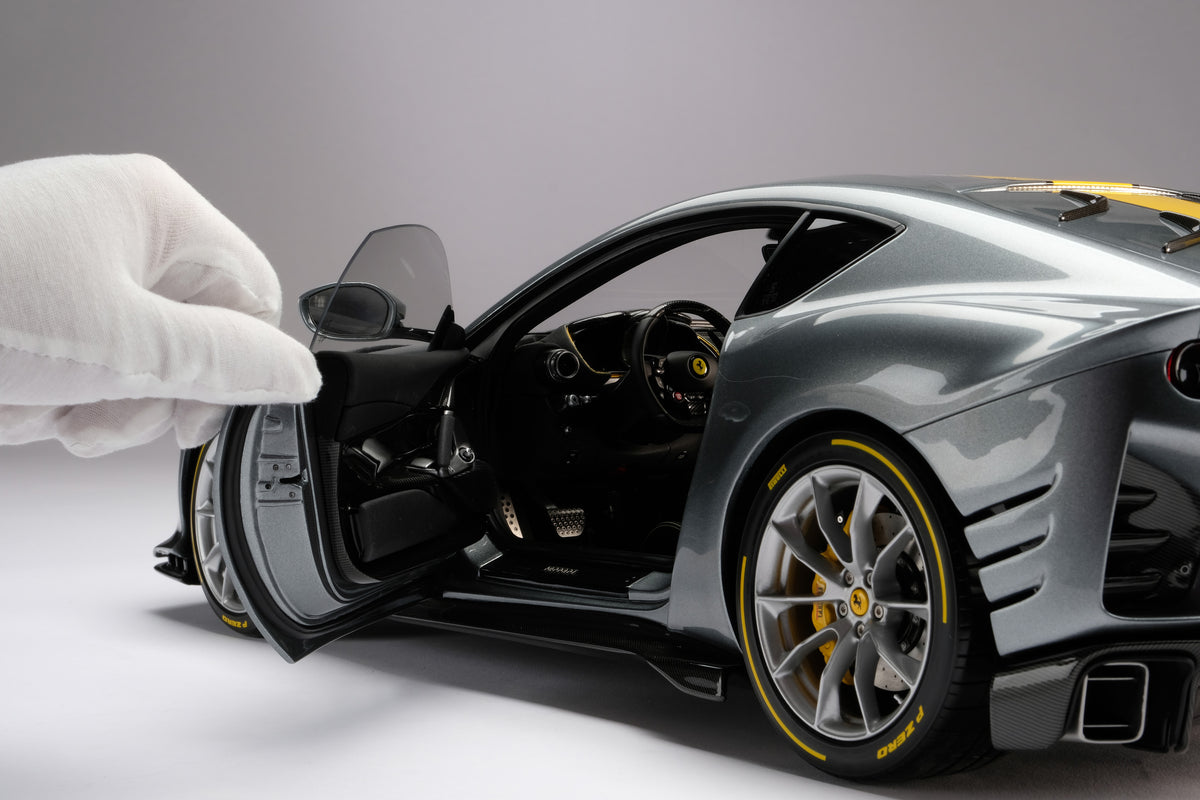 Ferrari 812 Competizione - Limited Edition model at 1:8 scale