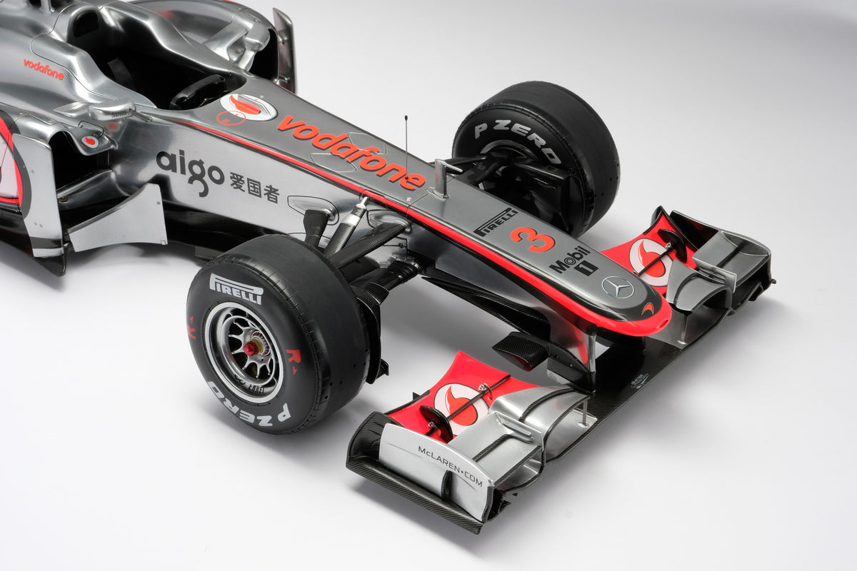 McLaren MP4-26 - Sieger des Großen Preises von China 2011 - Lewis Hamilton - Maßstab 1:8