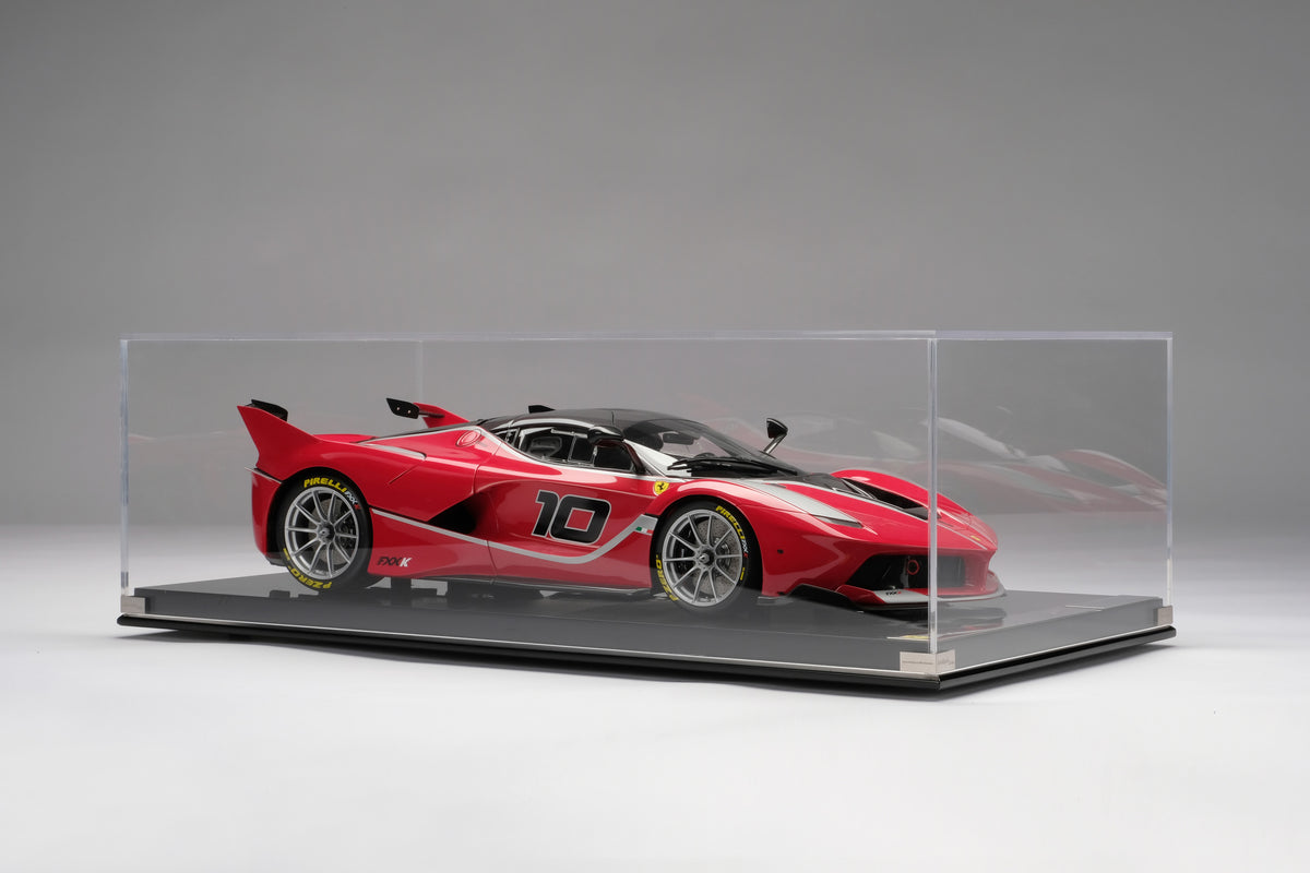 Ferrari FXX K (2014) - Escala 1:8