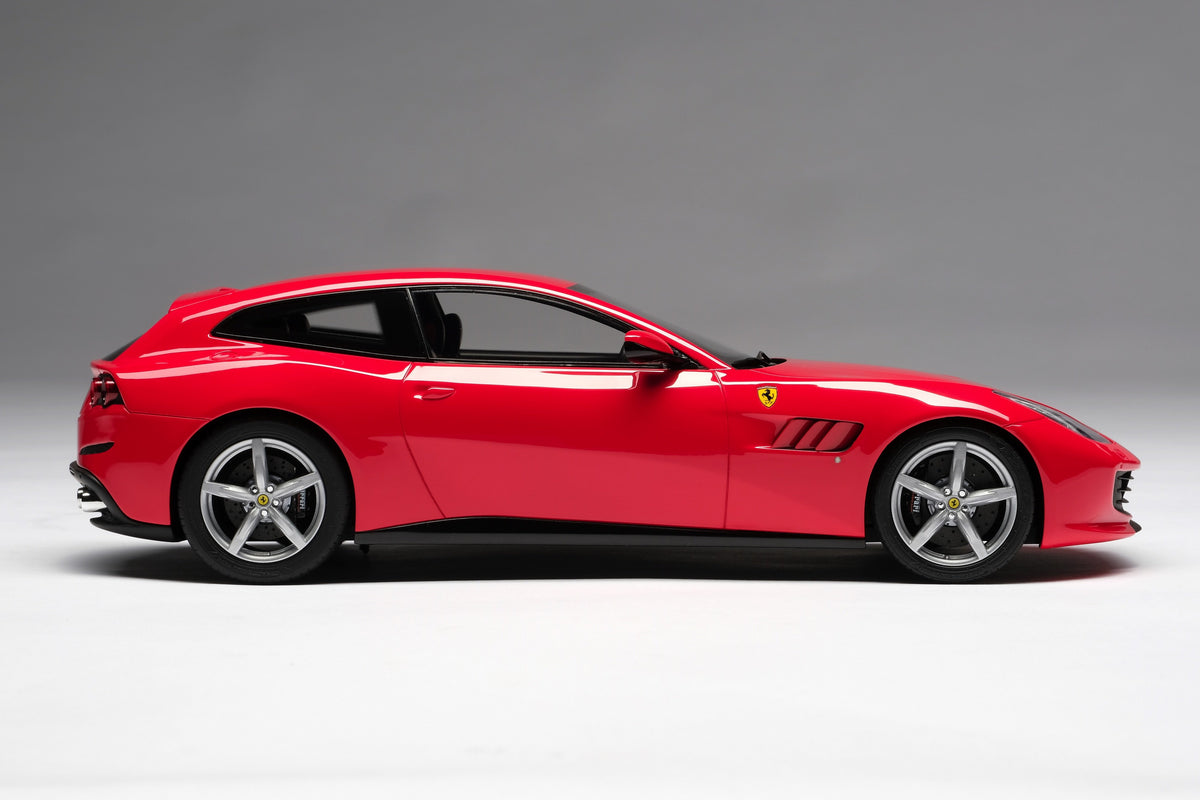 Ferrari GTC4Lusso