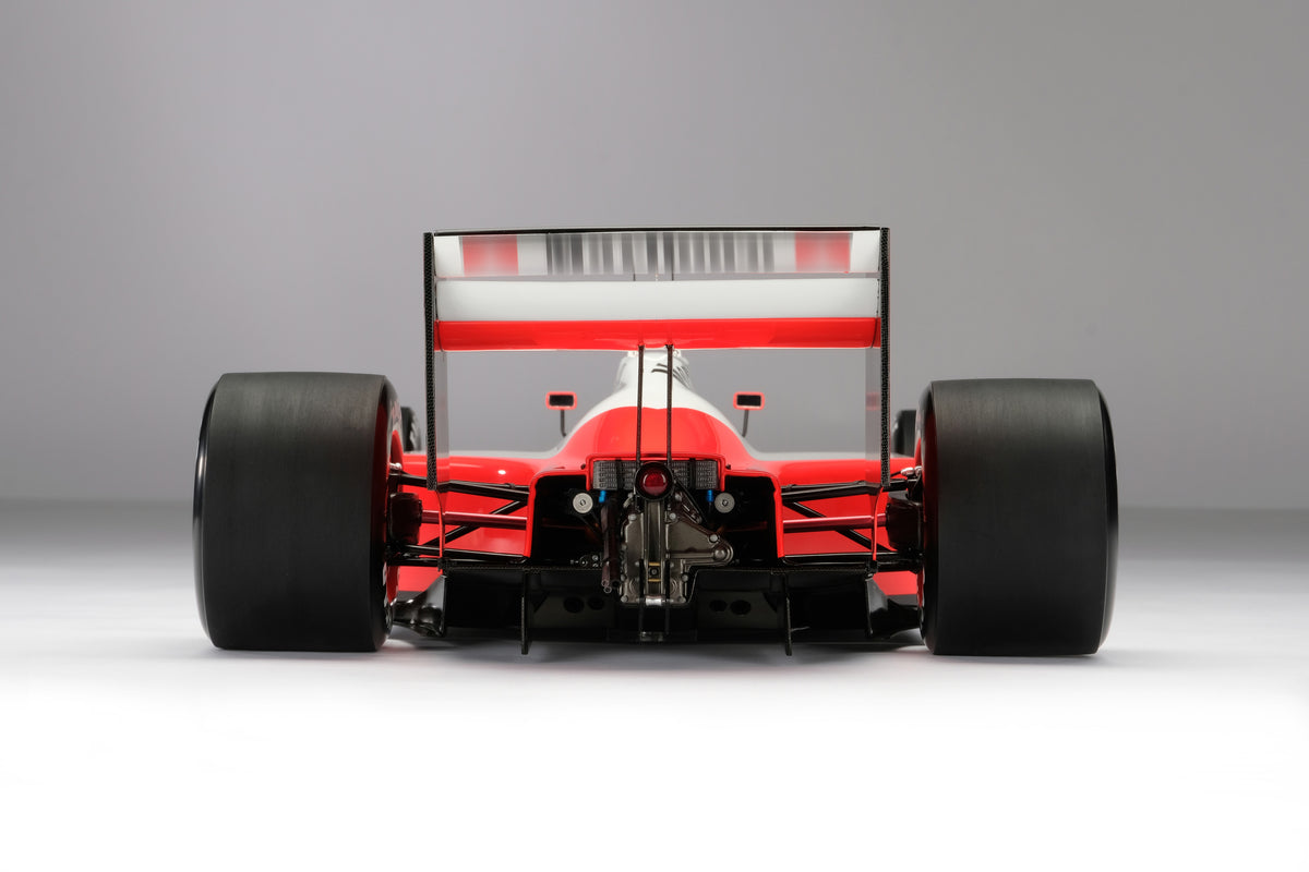 McLaren MP4/4 - Vainqueur du Grand Prix du Japon 1988 - Ayrton Senna - Échelle 1:8