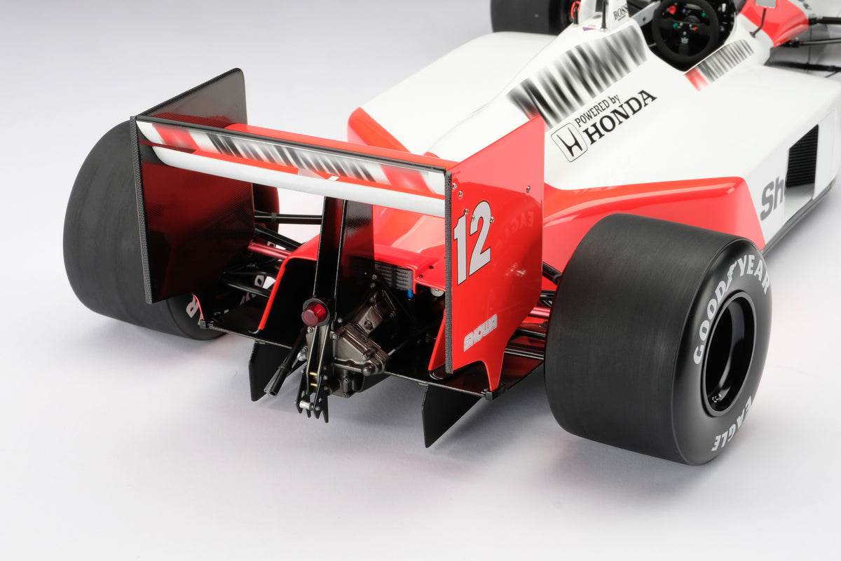 McLaren MP4/4 - Vainqueur du Grand Prix du Japon 1988 - Ayrton Senna - Échelle 1:8