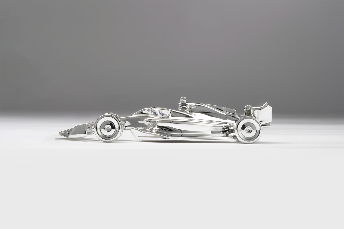 Formula 1®コンセプト2022彫刻
