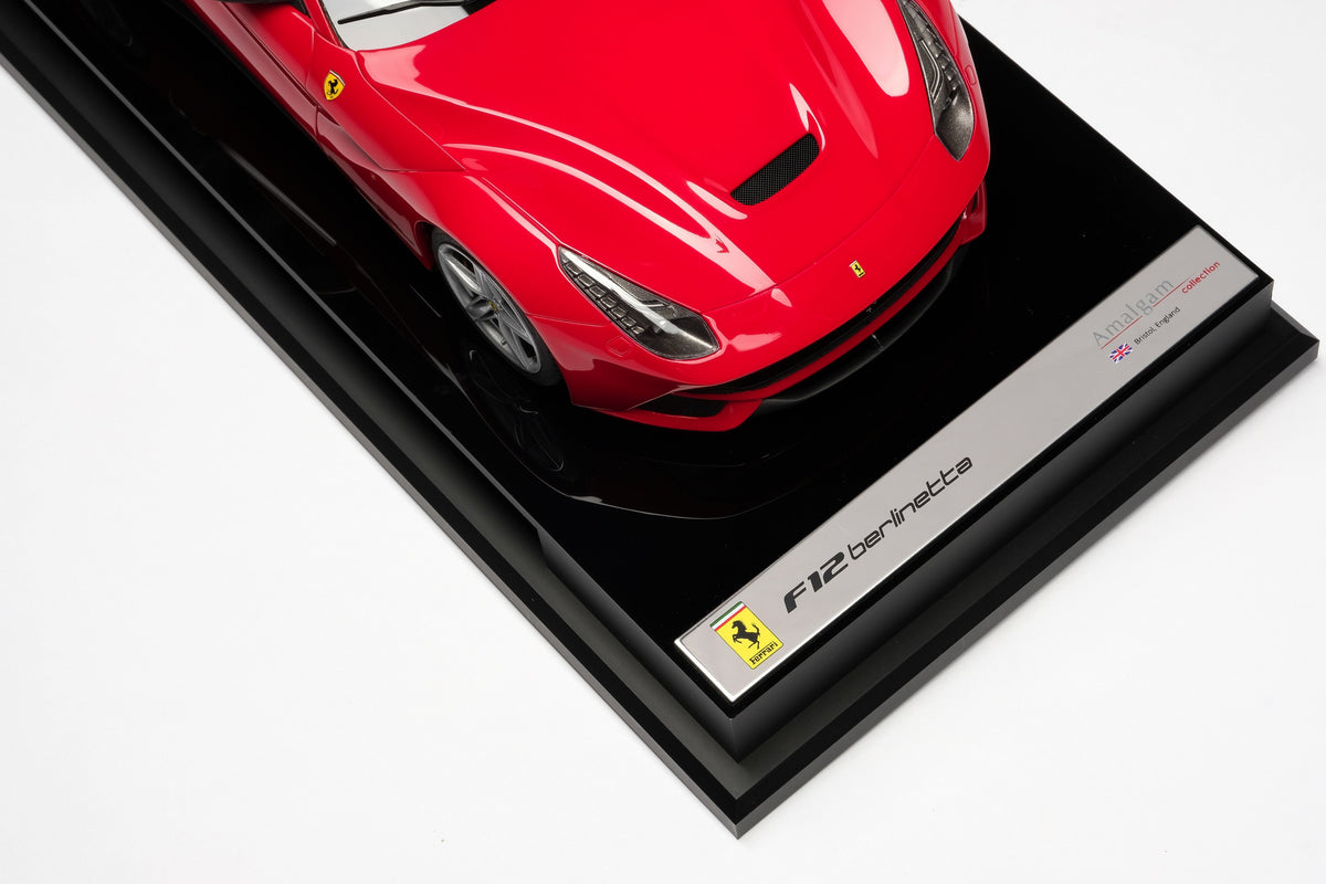 Ferrari F12 Berlinetta - 1:18 scale