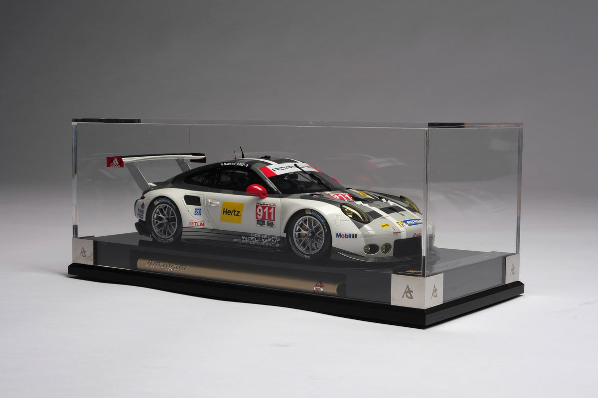 ポルシェ 911 RSR (2016)