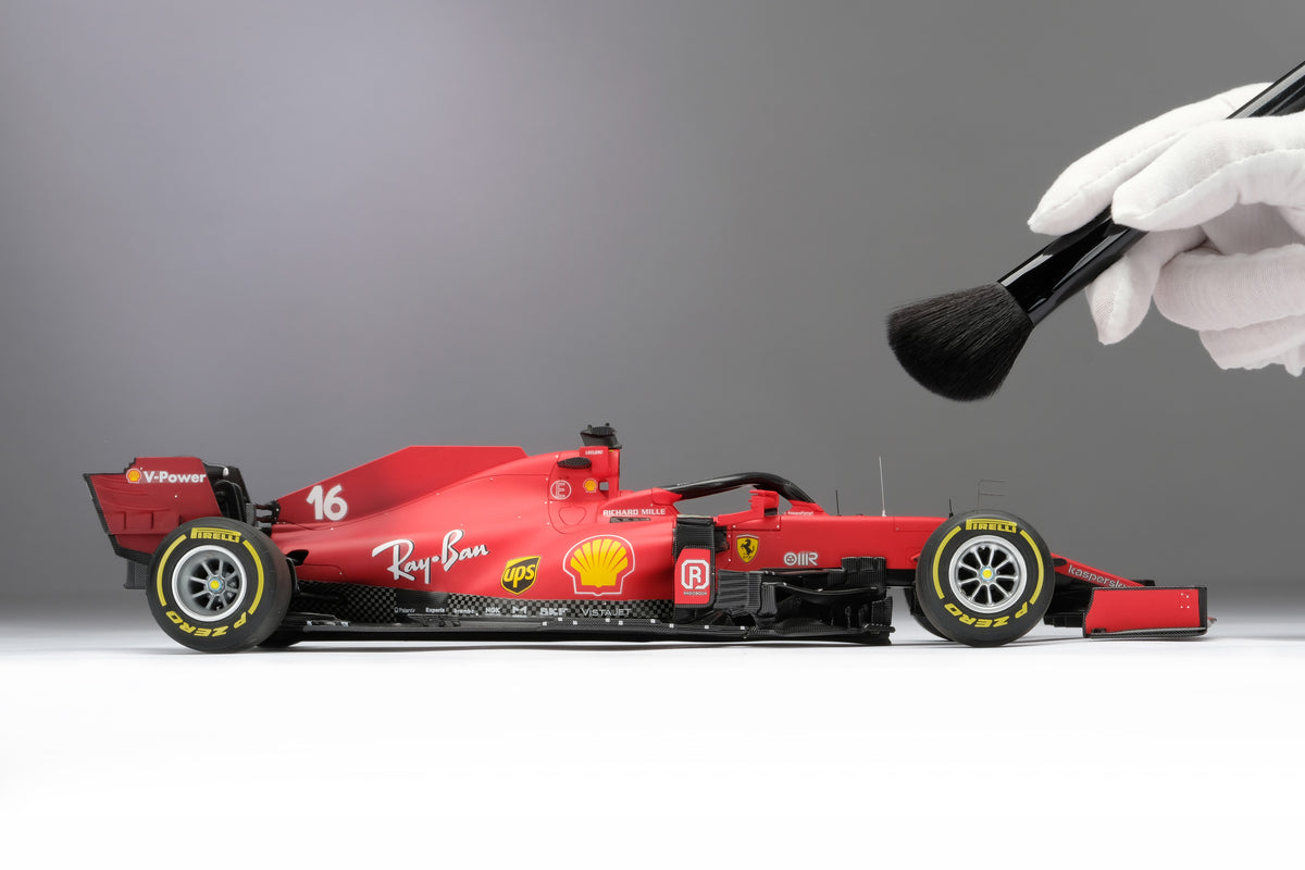 Ferrari SF21 - Charles Leclerc - 1:18 scale