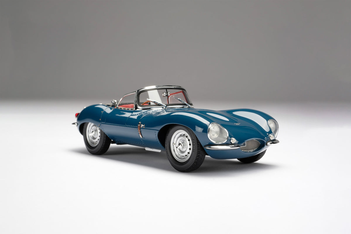 Jaguar XKSS - Cotswold Blue - 1:18 scale