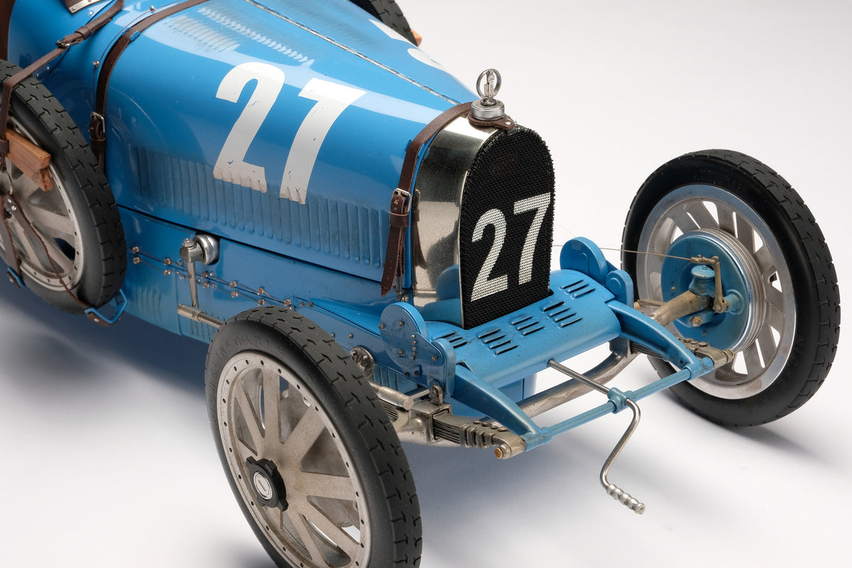 BUGATTI Type 35T - 1926 Targa Florio Winner - Patinated - 1:8 scale