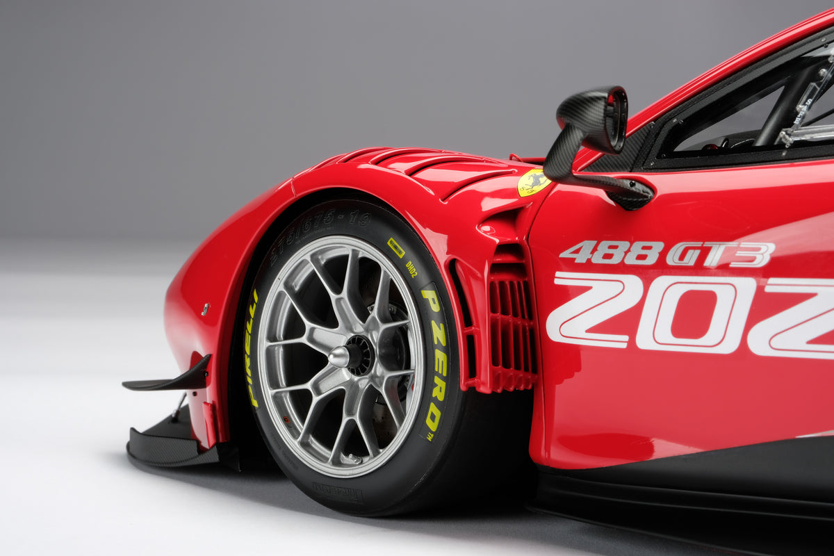 Ferrari 488 GT3 Evo 2020 - Caractéristiques techniques de lancement 2019