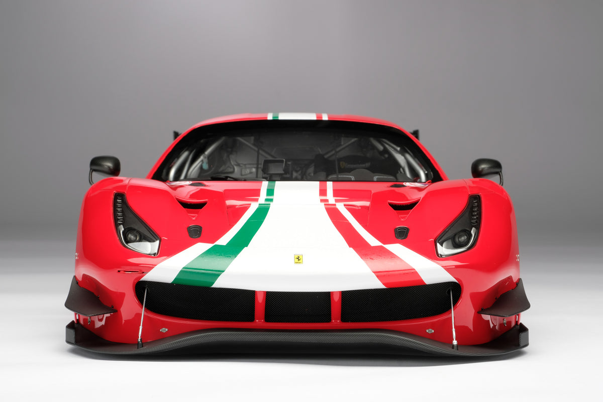Ferrari 488 GT3 Evo 2020 - Caractéristiques techniques de lancement 2019
