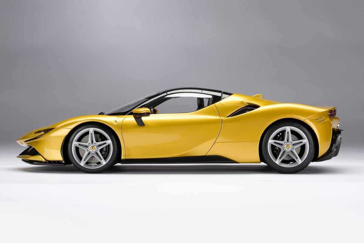 Ferrari SF90 Spider (2020) - Échelle 1:8