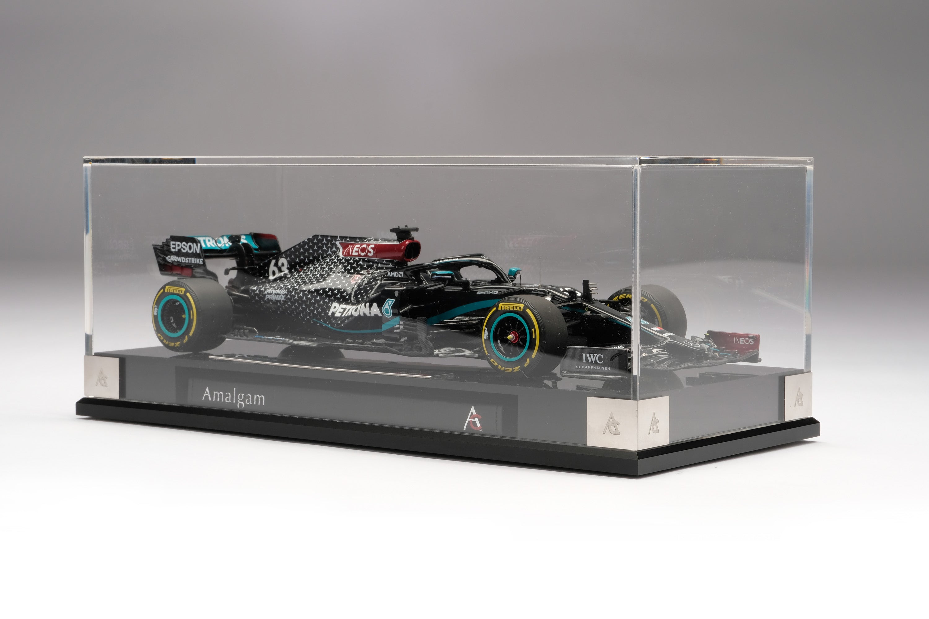 George Russell 2020 Mercedes-AMG Petronas F1 Team W11 EQ Performance 1:18  Scale Model - Sakhir GP