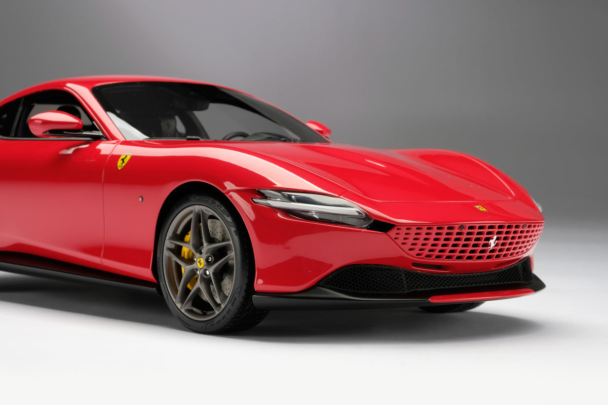 Ferrari Roma at 1:12 scale