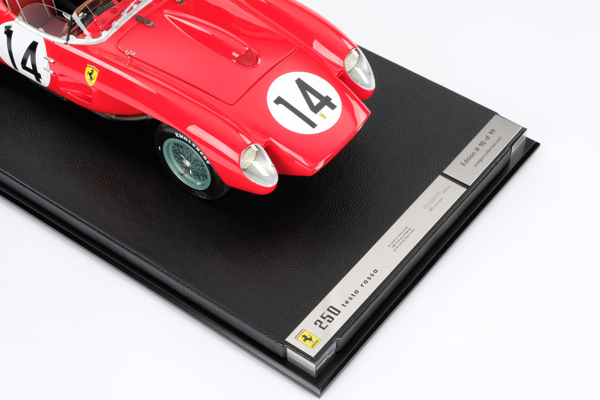 Ferrari 250 TR - Vainqueur des 12 Heures de Sebring 1958 - Échelle 1:8