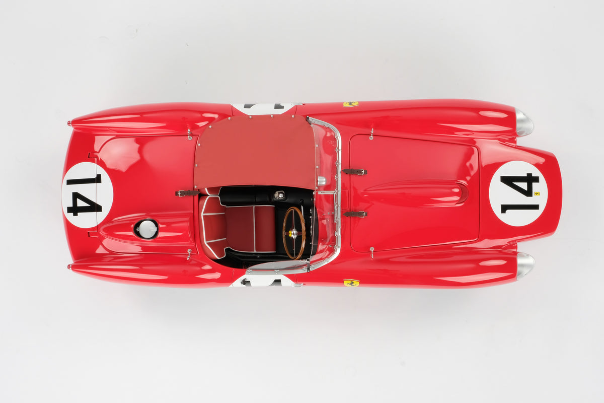 Ferrari 250 TR - Vainqueur des 12 Heures de Sebring 1958 - Échelle 1:8