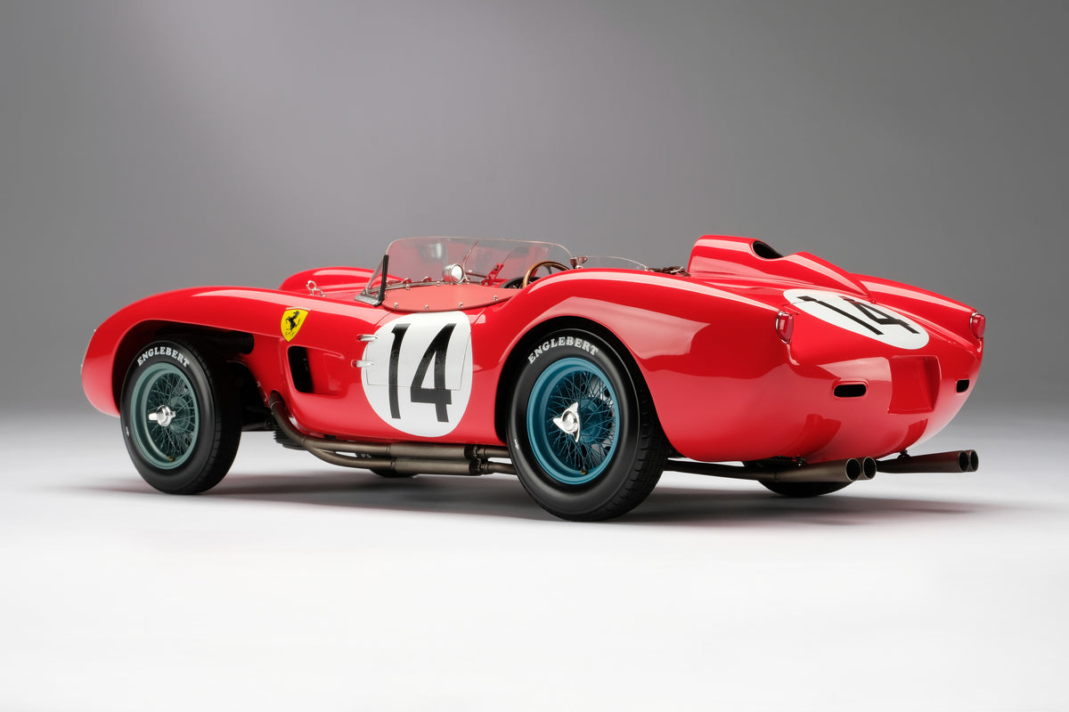 Ferrari 250 TR - Vainqueur des 12 Heures de Sebring 1958 - Échelle 1:8