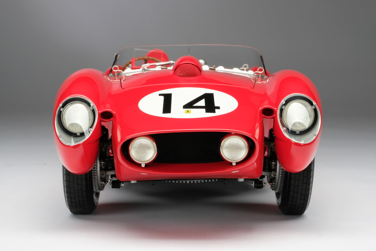 Ferrari 250 TR - Vainqueur des 12 Heures de Sebring 1958 - Échelle 1:8