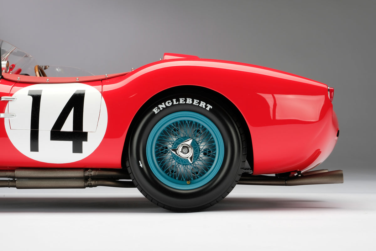 Ferrari 250 TR - Vainqueur des 12 Heures de Sebring 1958 - Échelle 1:8