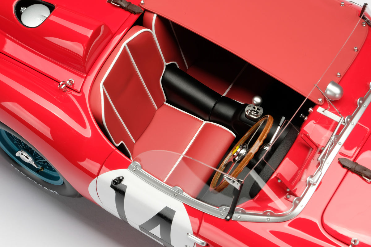 Ferrari 250 TR - Vainqueur des 12 Heures de Sebring 1958 - Échelle 1:8