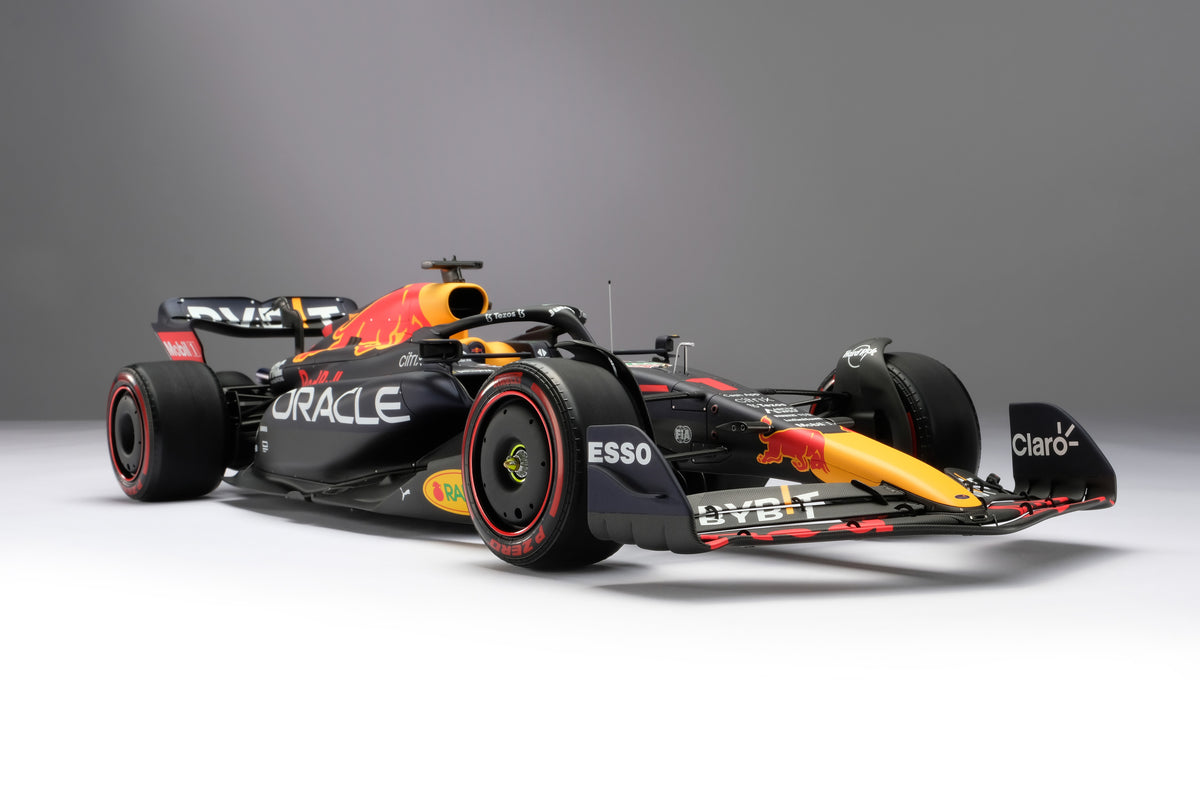 Oracle Red Bull Racing RB18 - 2022 Dutch Grand Prix Winner - Max Verstappen