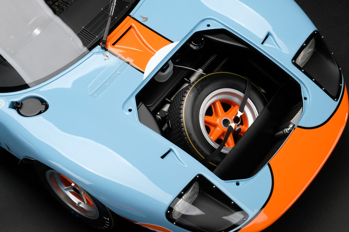 Ford GT40 - 1969 Le Mans Winner