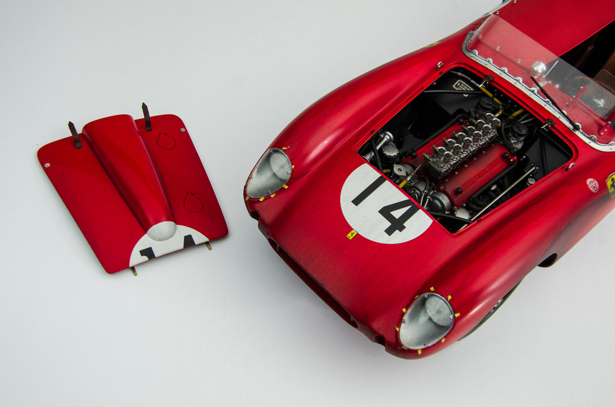 Ferrari 250 TR - 1958 Le Mans Winner - Race Weathered by Amalgam Collection