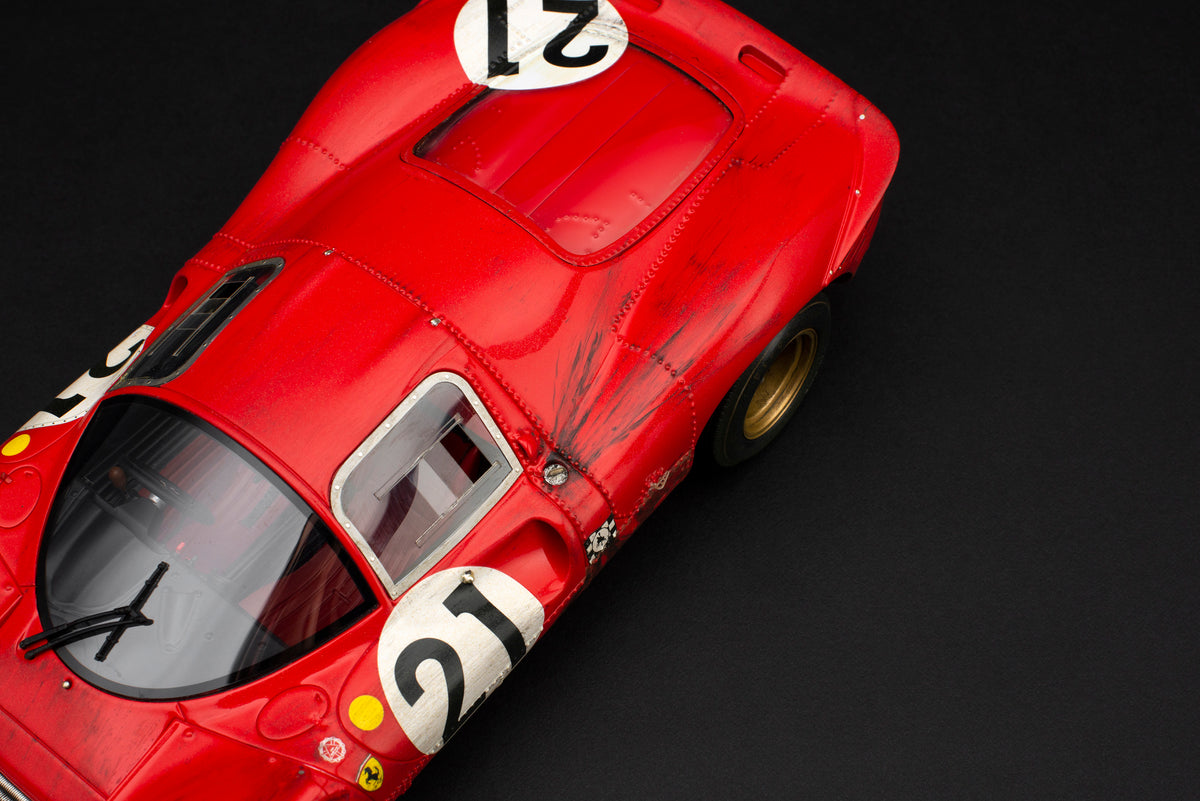 Ferrari 330 P4 - Le Mans 1967 - Deuxième place - Modèle patiné - Échelle 1:18