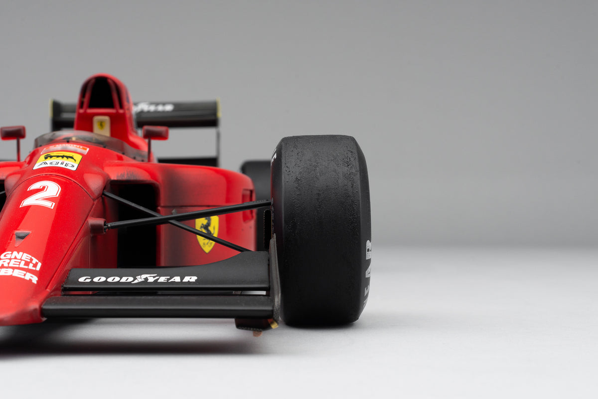 Ferrari F1-90 (641/2) - Grand Prix du Mexique 1990 - Mansell - Deuxième place - Modèle patiné