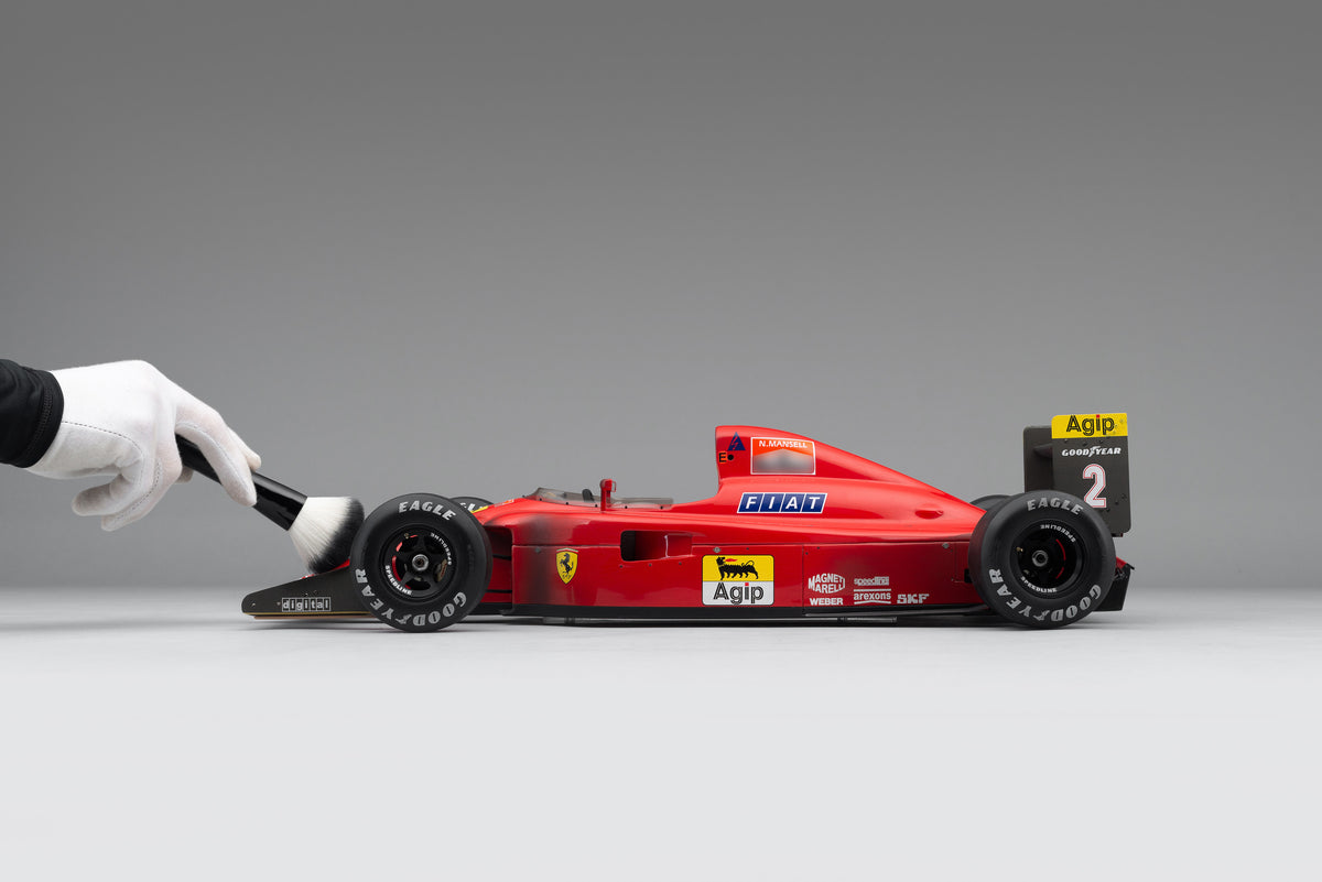 Ferrari F1-90 (641/2) - Grand Prix du Mexique 1990 - Mansell - Deuxième place - Modèle patiné