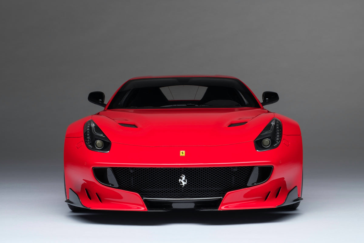 Ferrari F12 TDF - Edition in Rosso Fuoco