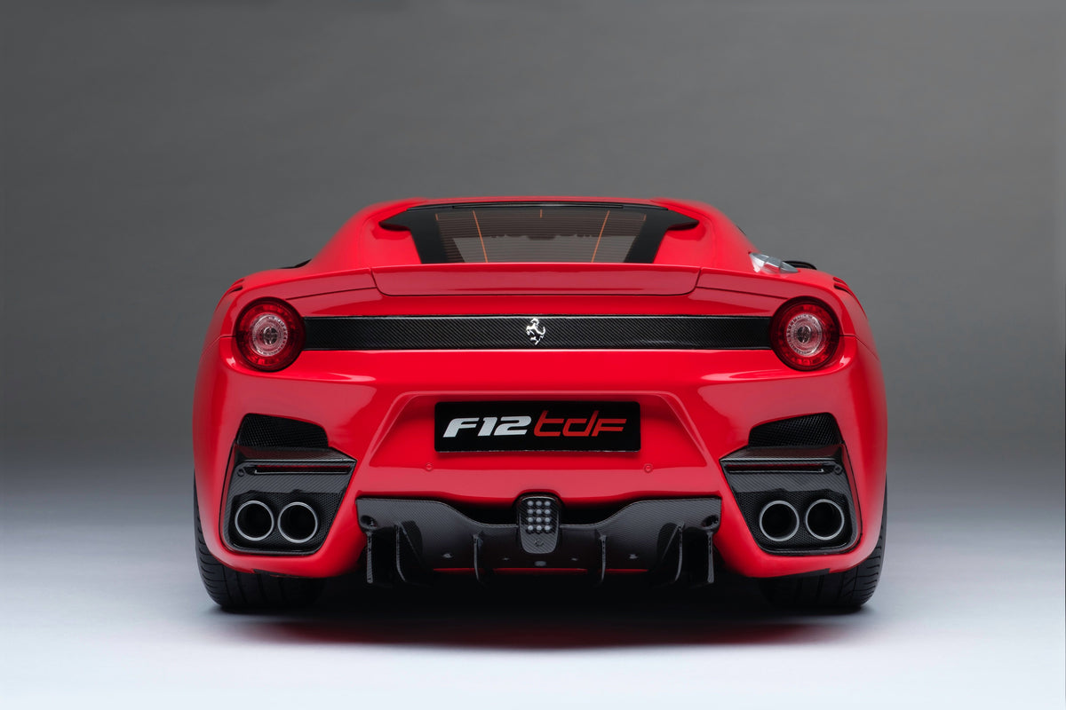 Ferrari F12 TDF - Edition in Rosso Fuoco