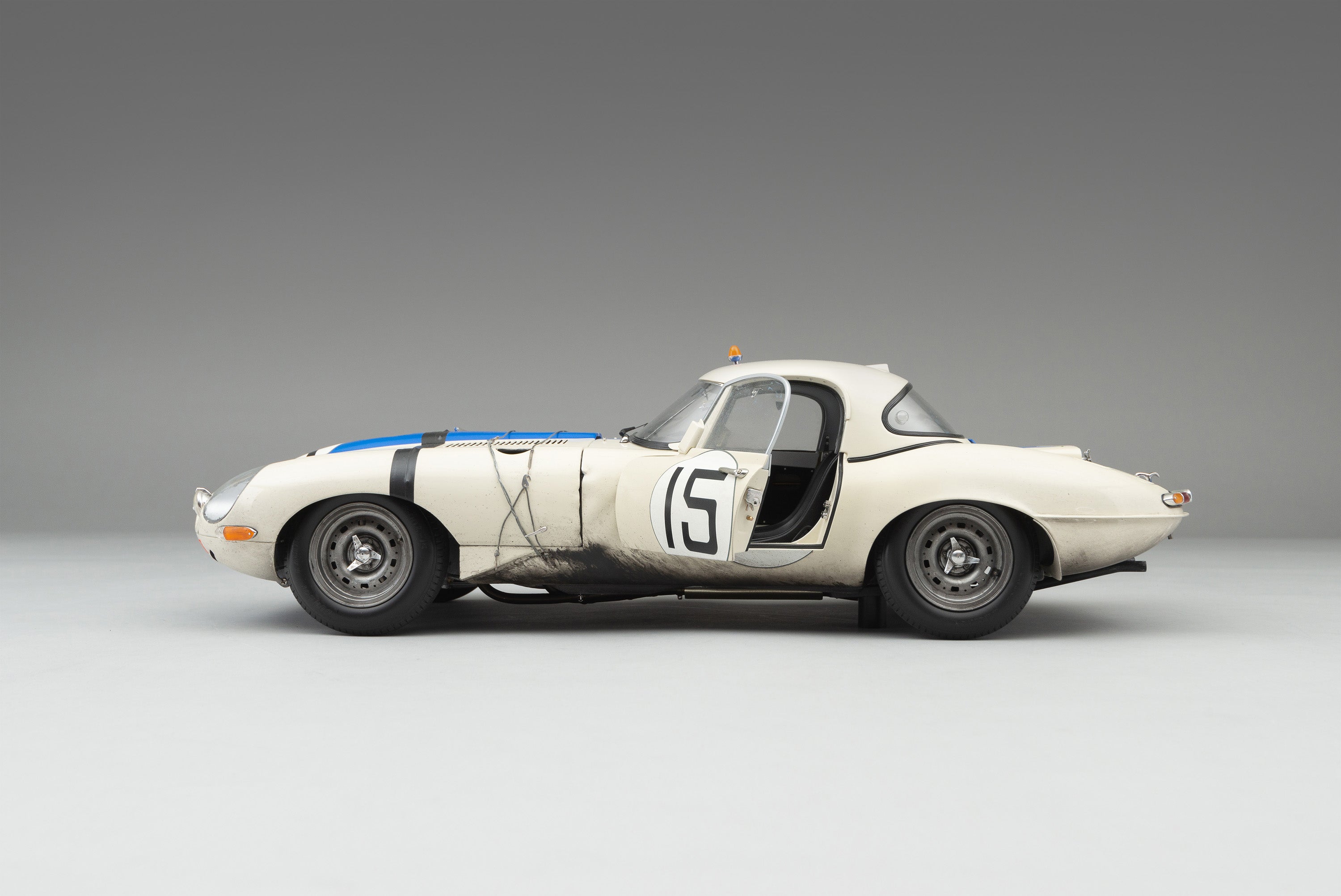 1963 Jaguar E-Type 'Low Drag' Coupé - collectorscarworld