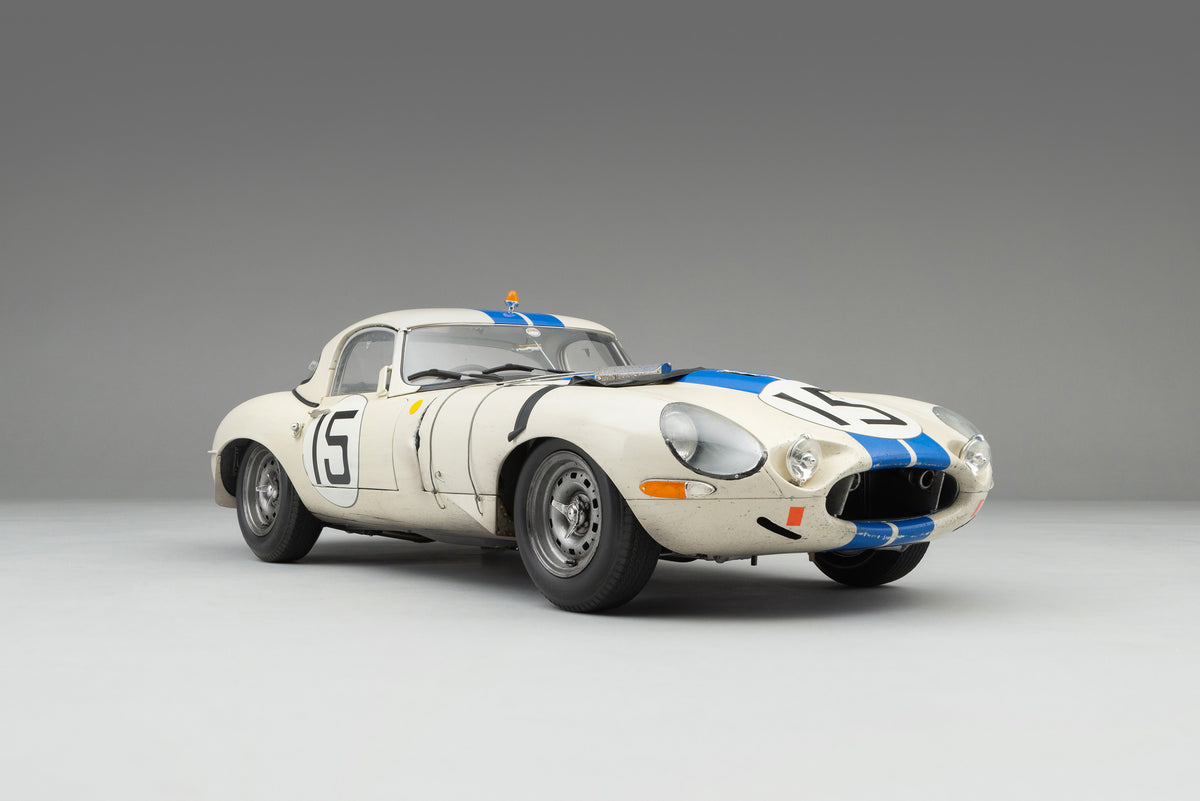 Jaguar Lightweight E-Type (LWE) - 1963 Le Mans - Cunningham & Grossman - Race Weathered - 1:8 scale