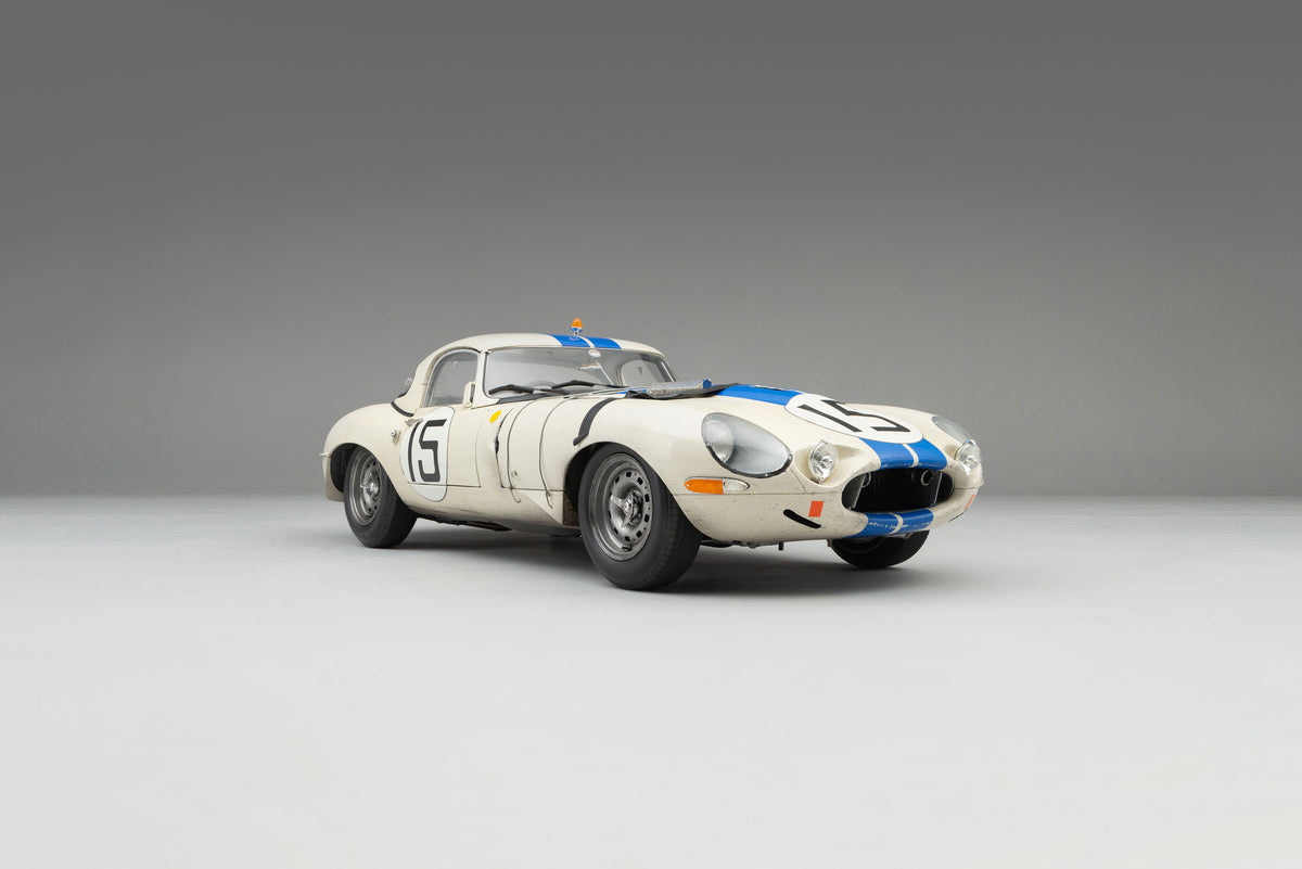 Jaguar Lightweight E-Type (LWE) - 1963 Le Mans - Cunningham & Grossman - Race Weathered - 1:8 scale