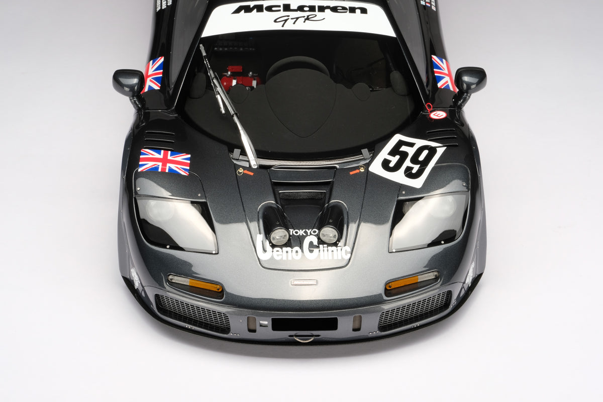 McLaren F1 GTR - Vainqueur du Mans 1995 - Livrée « Ueno Clinic » - Échelle 1/8