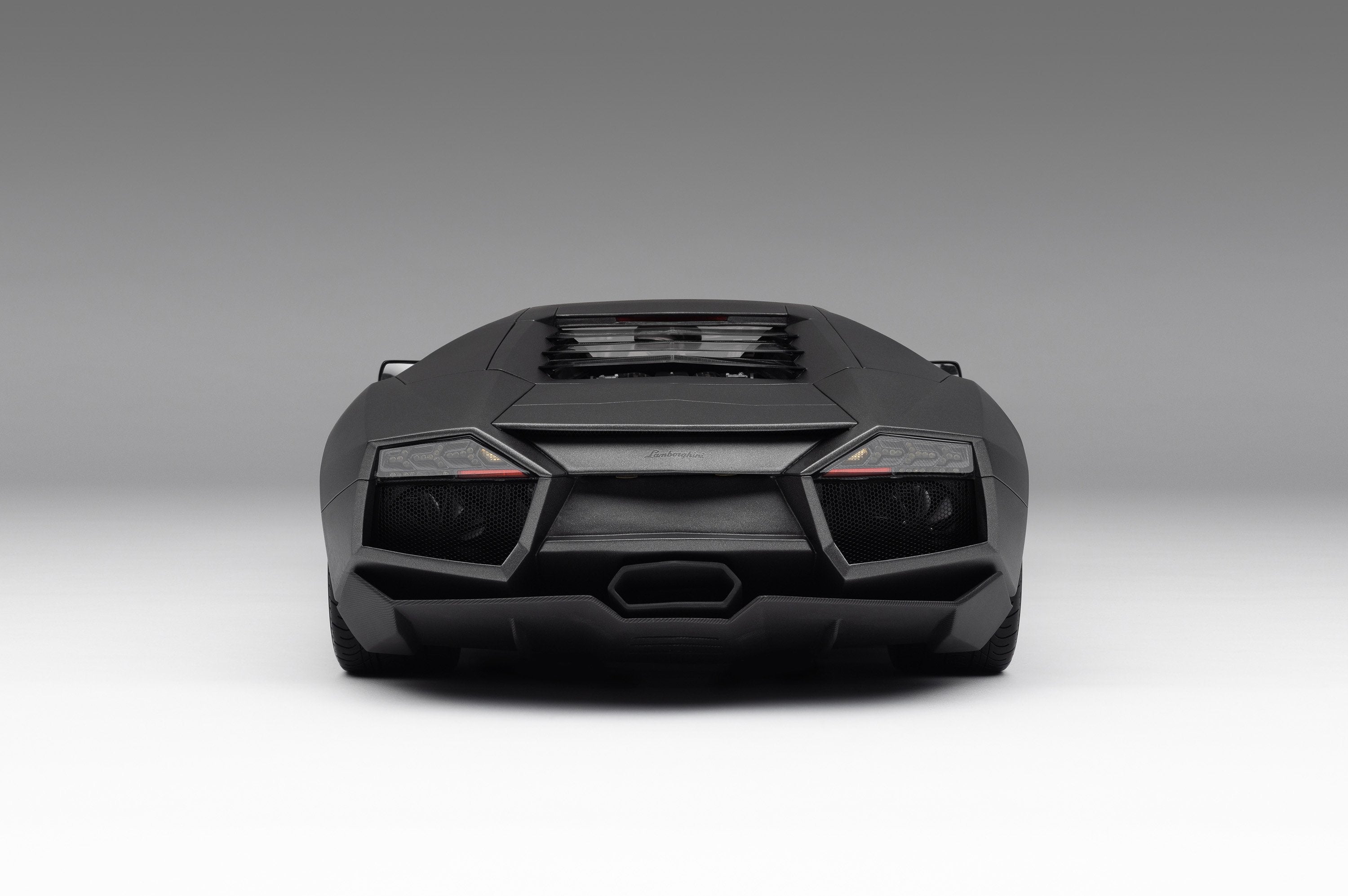 Lamborghini Reventón (2007) – Amalgam Collection