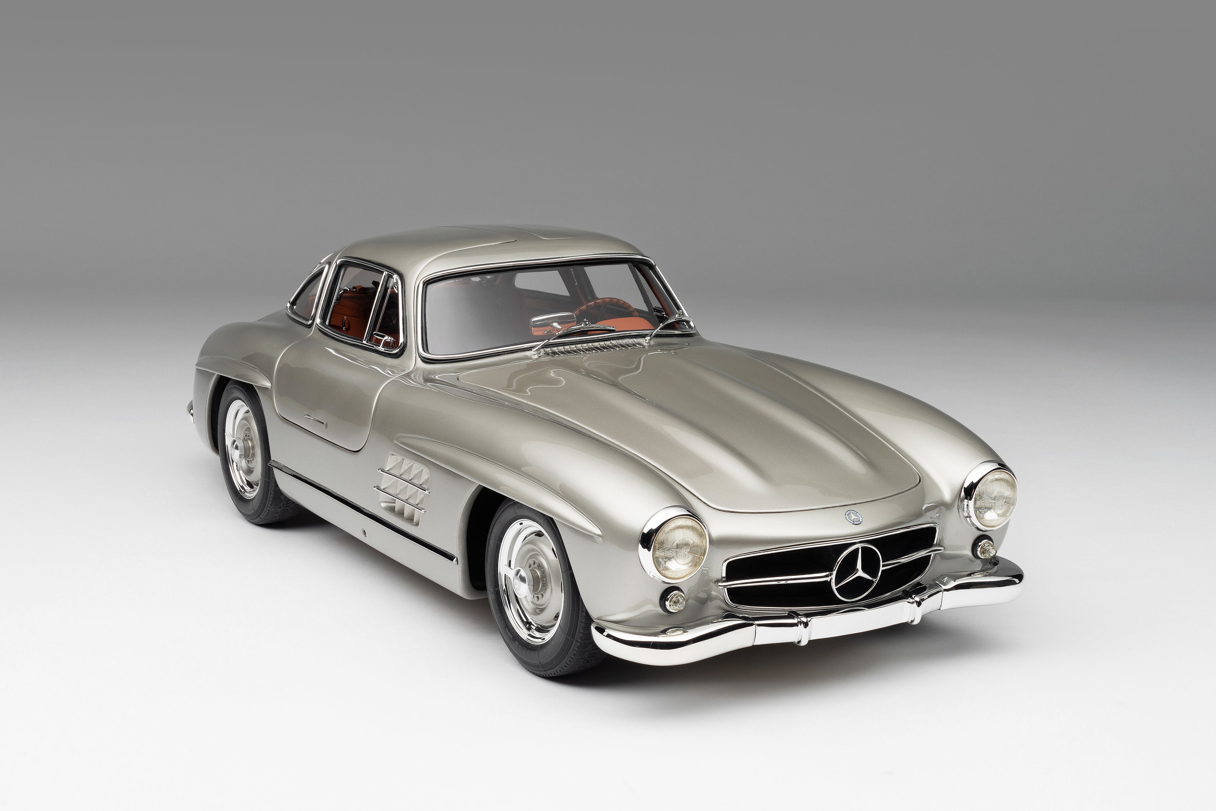 メルセデス-ベンツ 300SL ガルウィング – Amalgam Collection