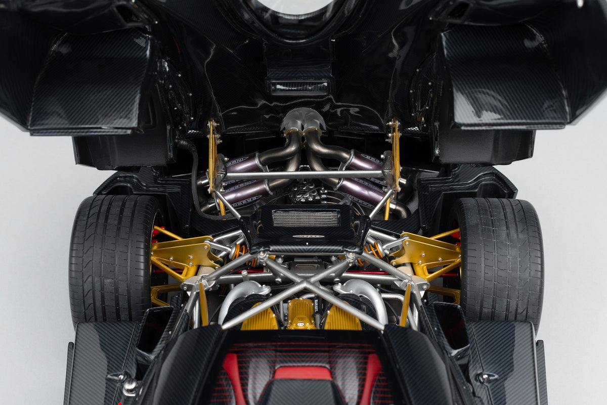 Pagani Huayra (2011)